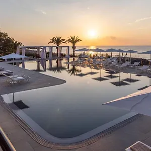 4* מלון Delta By Marriott