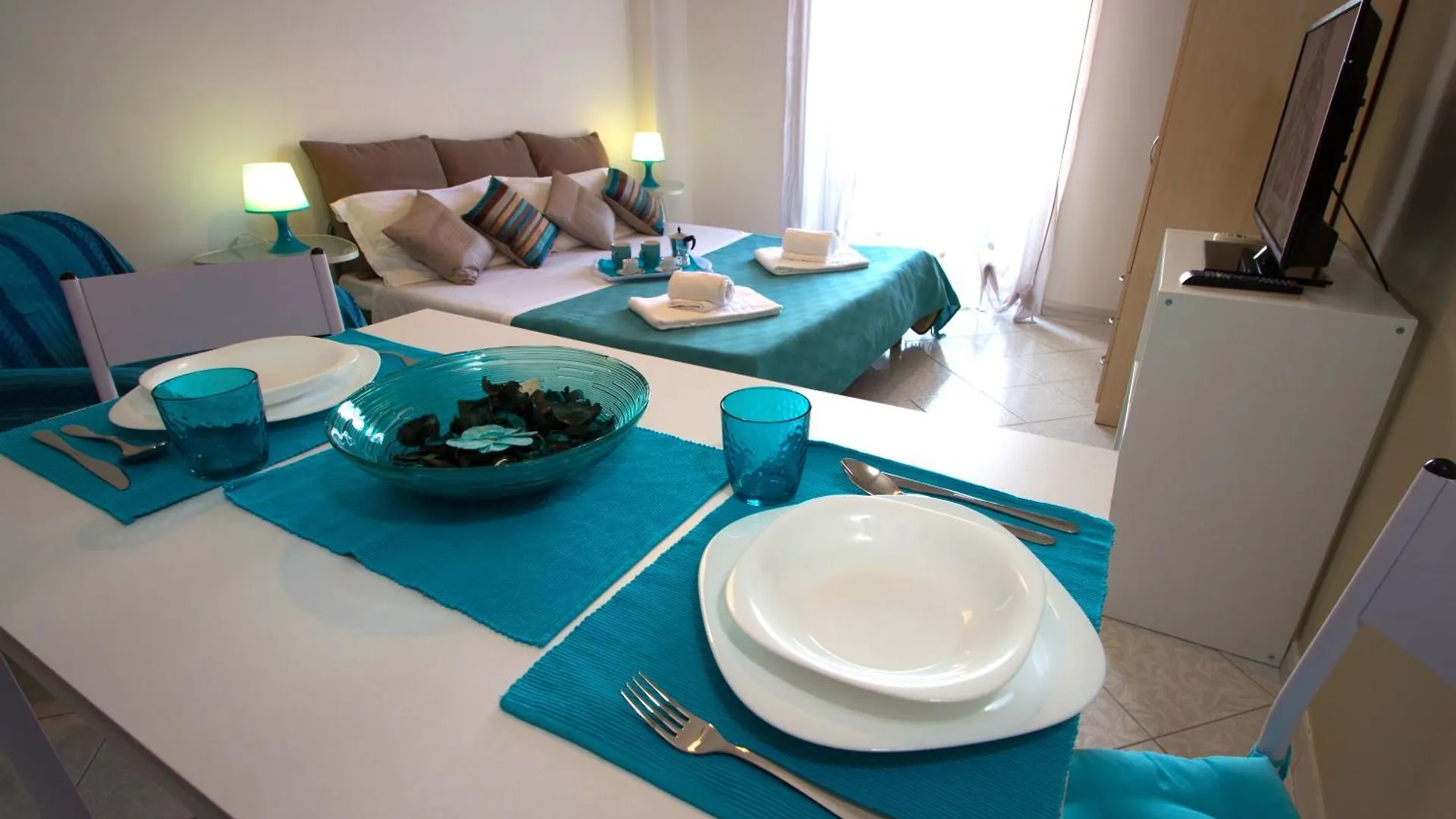 Taormina Studio Apartments Giardini Naxos