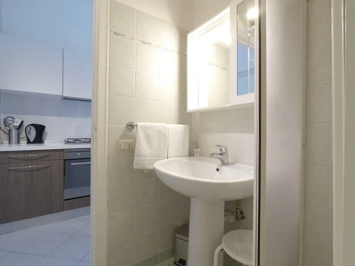 Taormina Studio Apartments Giardini Naxos